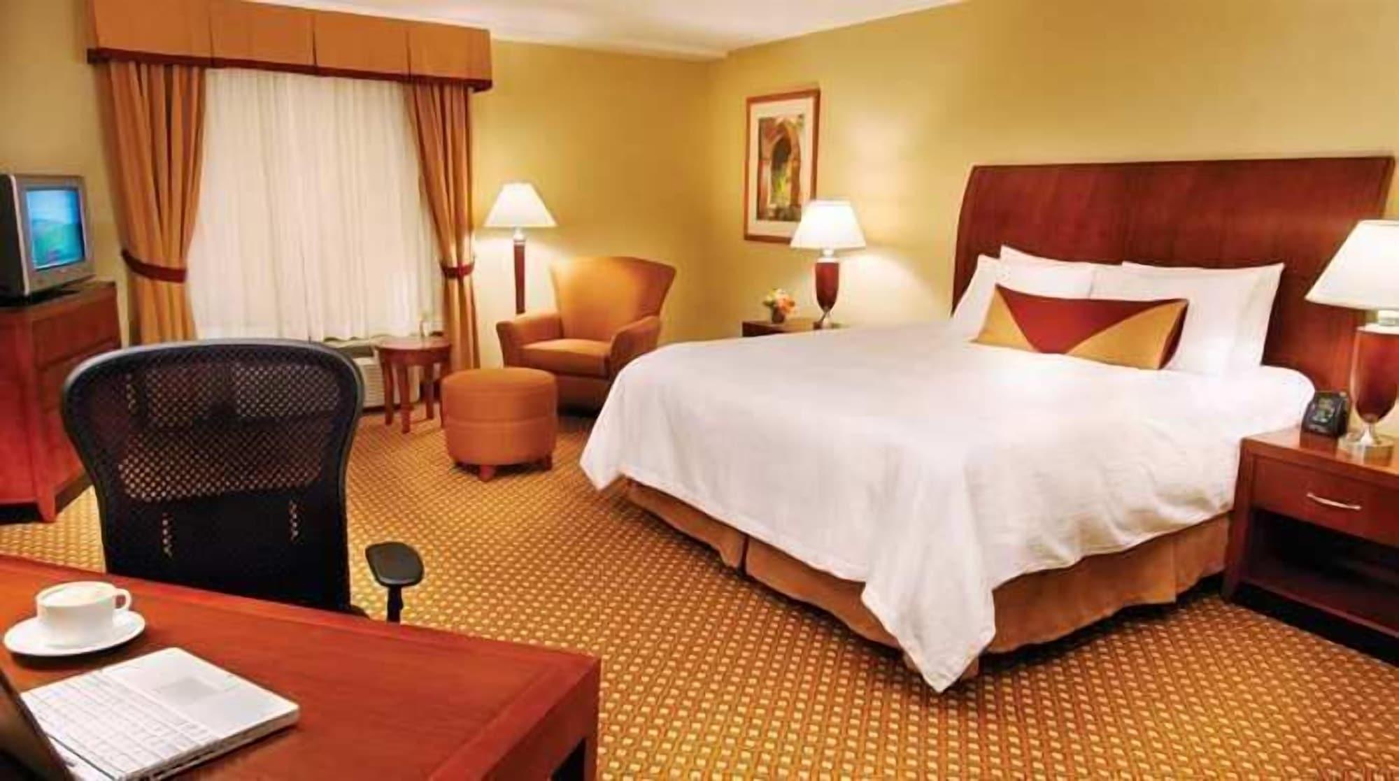 Hilton Garden Inn Gilroy Eksteriør billede