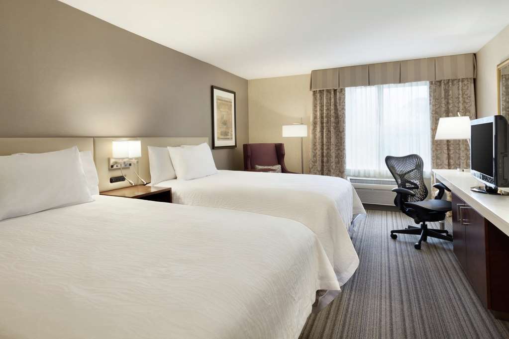Hilton Garden Inn Gilroy Værelse billede
